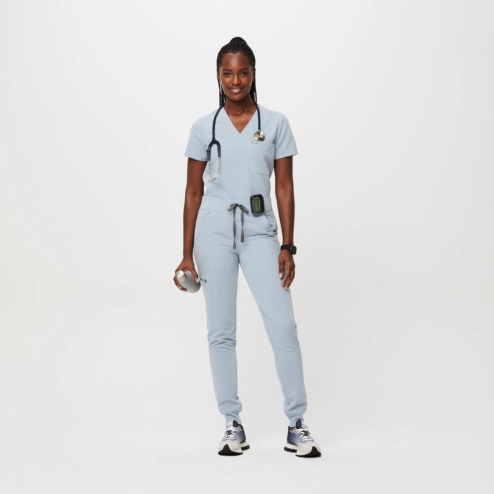 FIGS Dusty Blue Women's Scrub Set